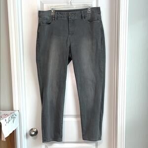 Talbots Signature Gray Ankle Jeans Women’s Size 16